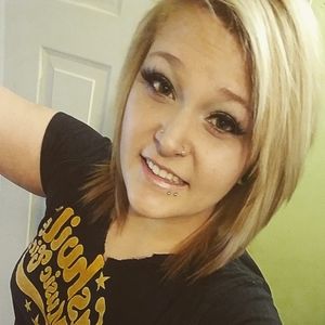 Meet your Posher, Eliza